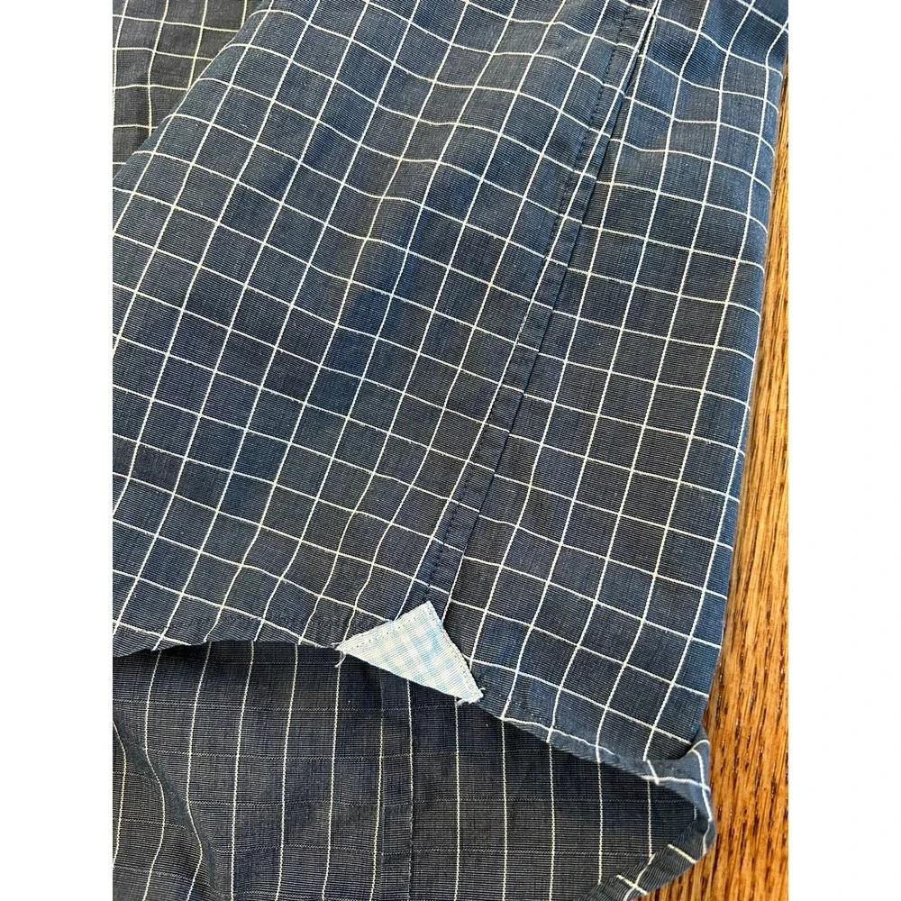 Banana Republic Man's Dress Shirt Plaid Size M Supima Cotton Button Up